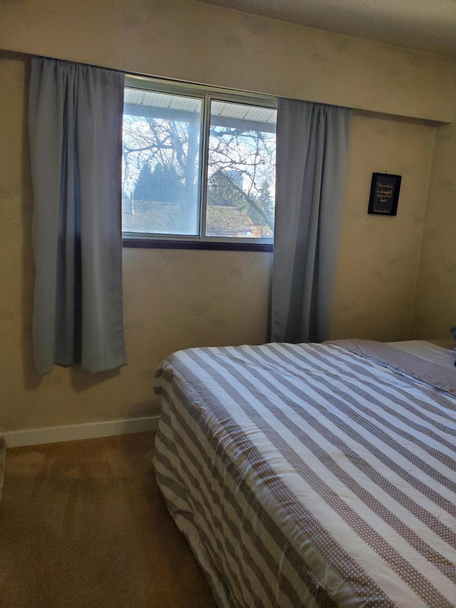 Farhad'S B&B Abbotsford Esterno foto